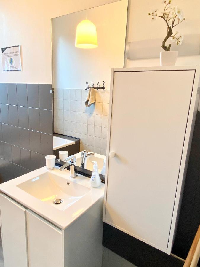 Van Gold - Appartement - Centre Ville Calais Eksteriør bilde