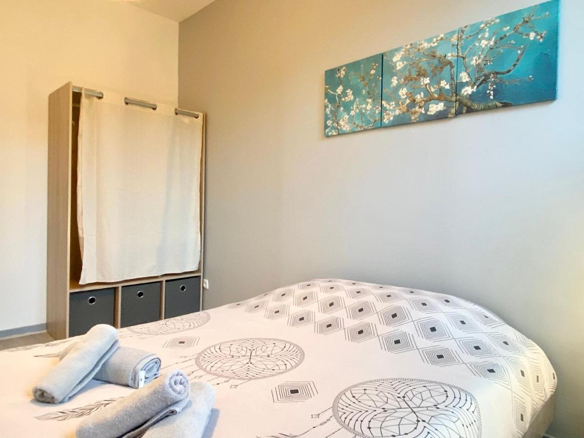 Van Gold - Appartement - Centre Ville Calais Eksteriør bilde